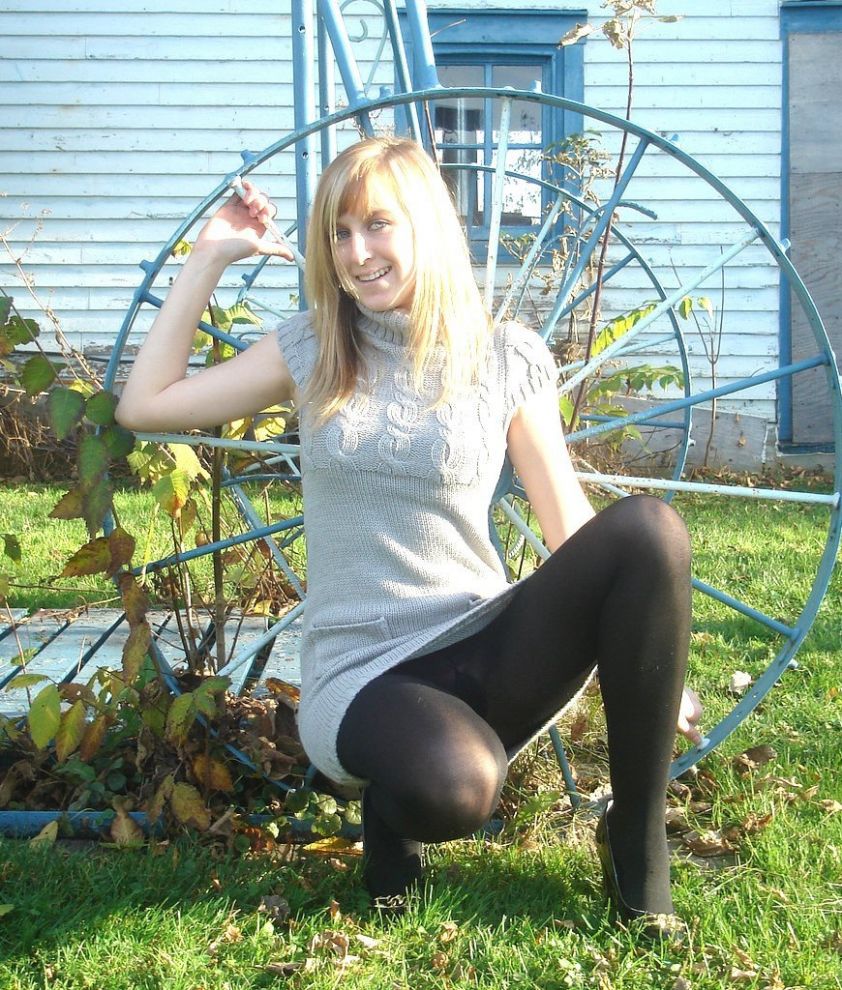 large Private Pantyhose image